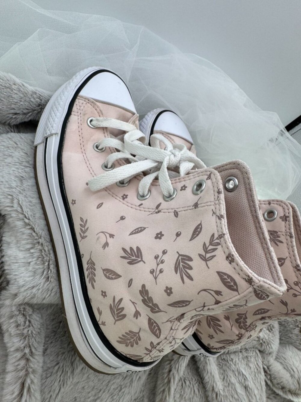 Converse All Star Chuck Taylor Pale Pink Floral Sneakers/Tennis Shoes - Size 4Y - Picture 5 of 8